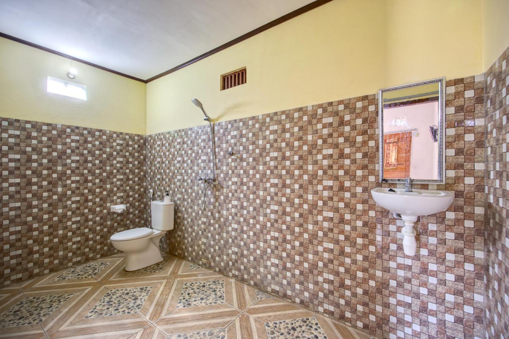 Misa Guest House Sakti Rum bild